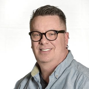 Headshot of Wil Kelly